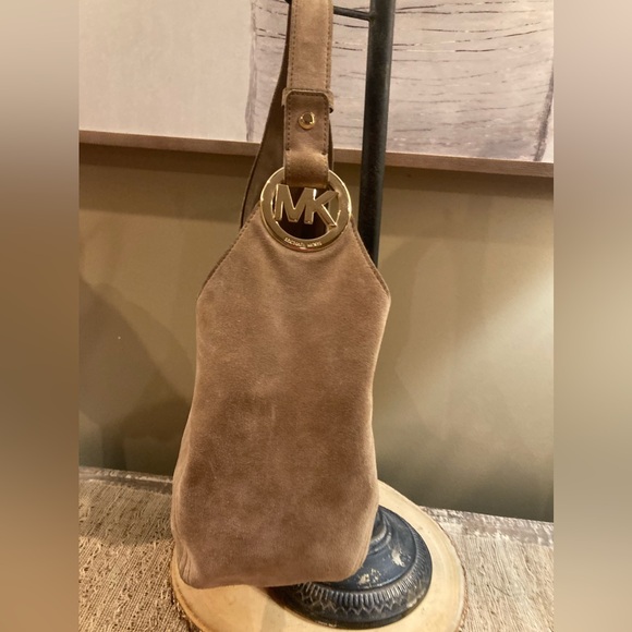 Michael Kors Fulton Suede Tan Leather Slouchy Bold Gold Logo Hobo Shoulder Bag - Picture 9 of 12